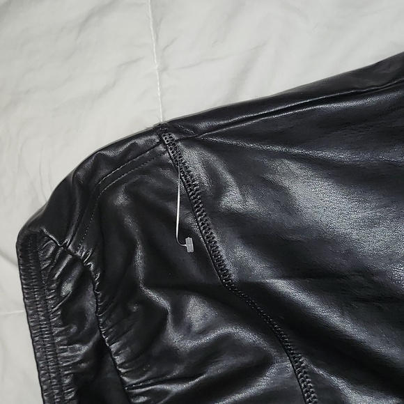 RALPH LAUREN Vegan Leather Black Leggings, Size 16W, EUC, Worn Once - Picture 4 of 5